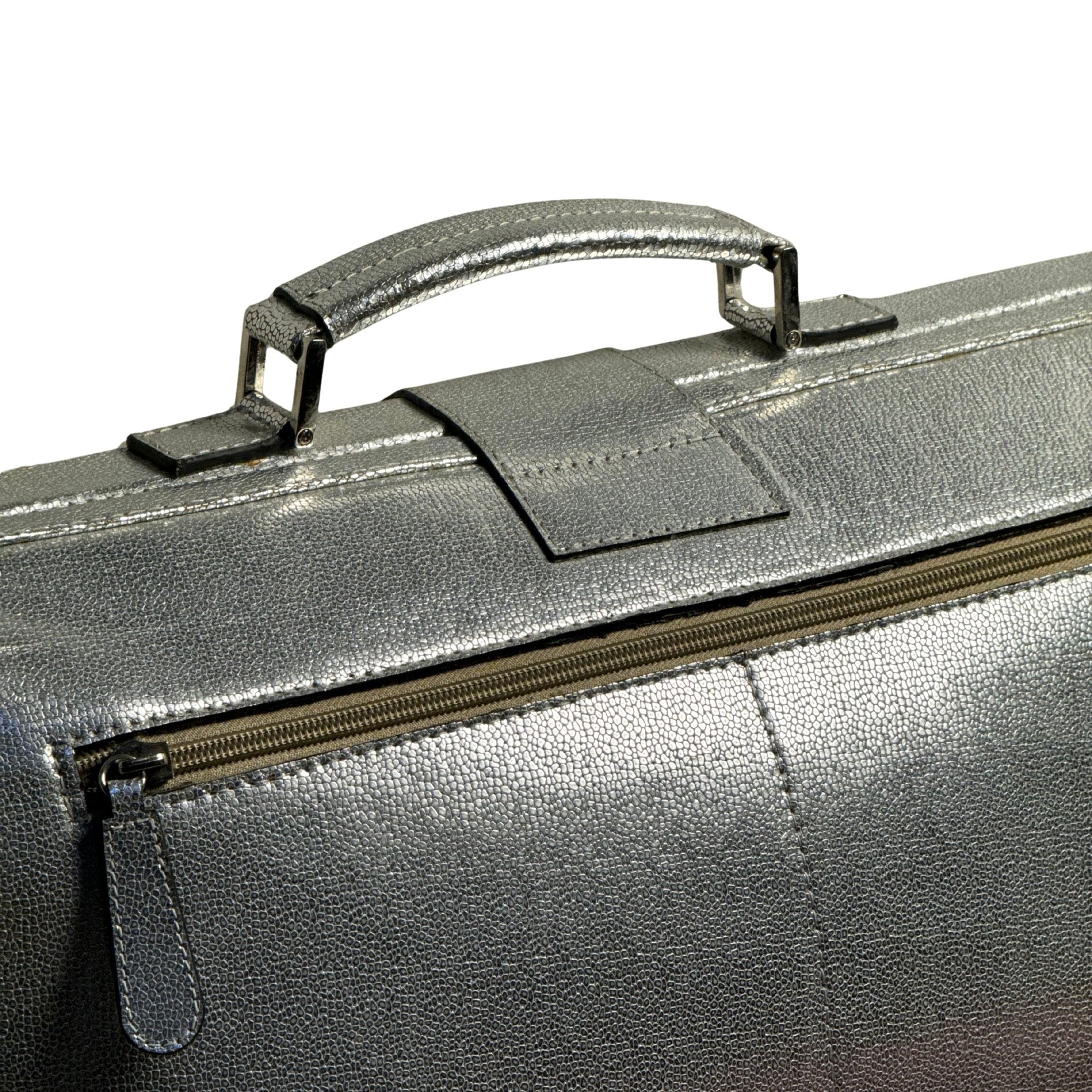 Travel Bag - No. 06 - Naadra
