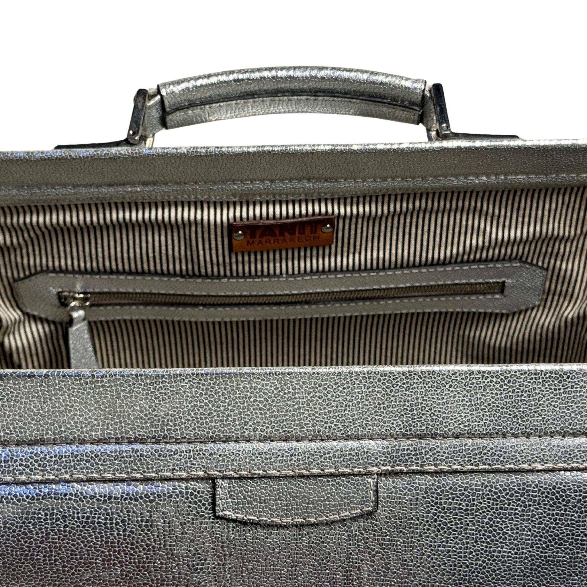 Travel Bag - No. 06 - Naadra