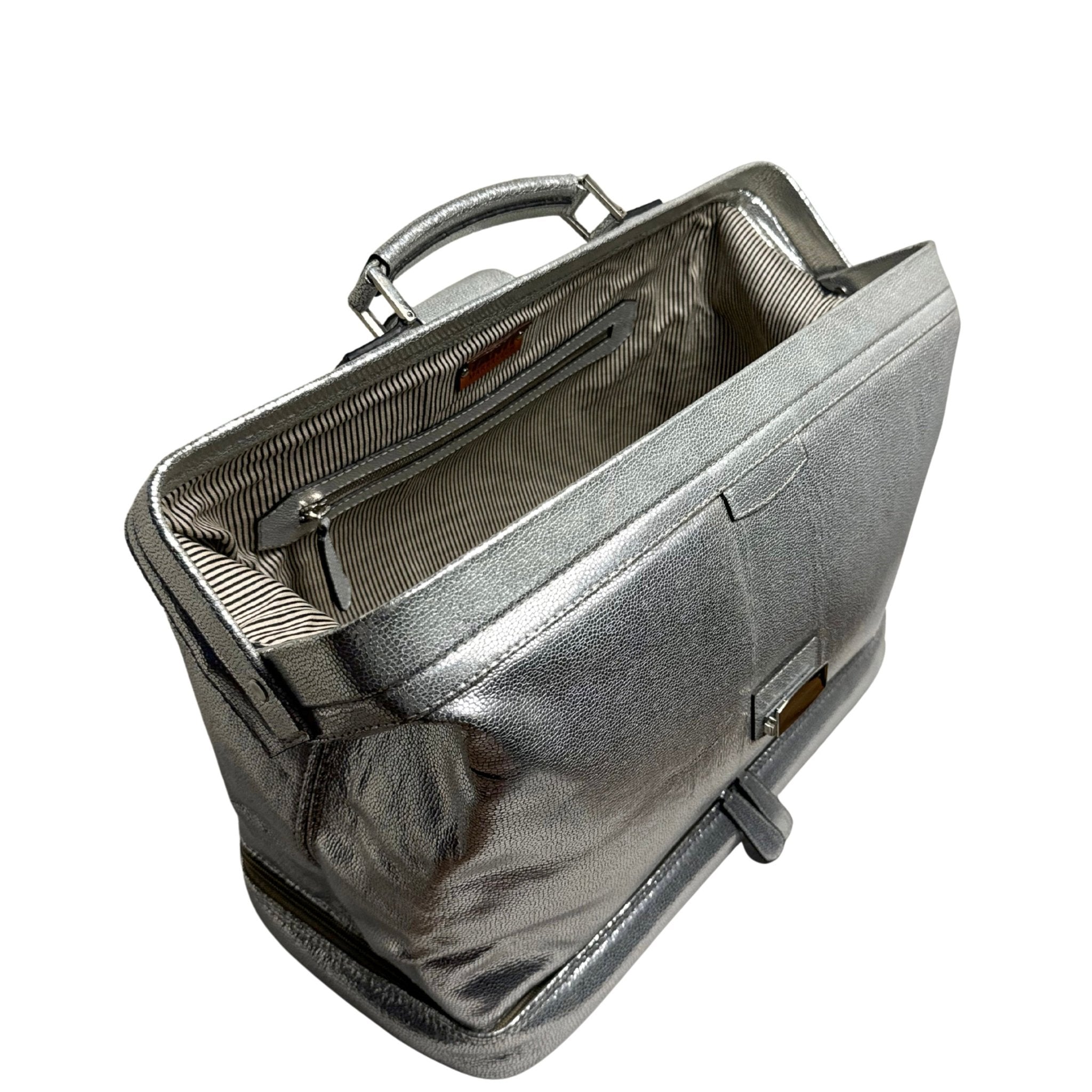 Travel Bag - No. 06 - Naadra